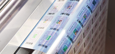 UV宽幅喷码机齐全兑现大版面资料赋码